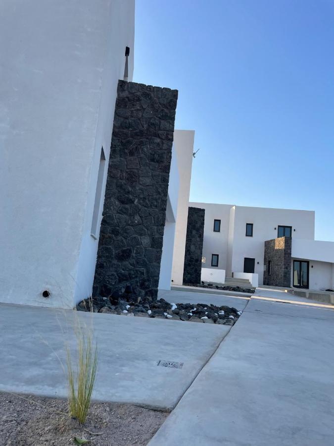 Mylithos Suites Monolithos  Bagian luar foto