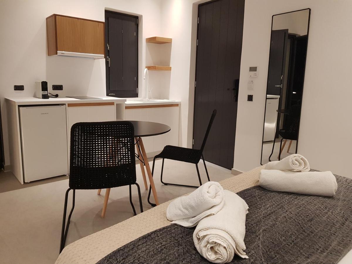 Mylithos Suites Monolithos  Bagian luar foto