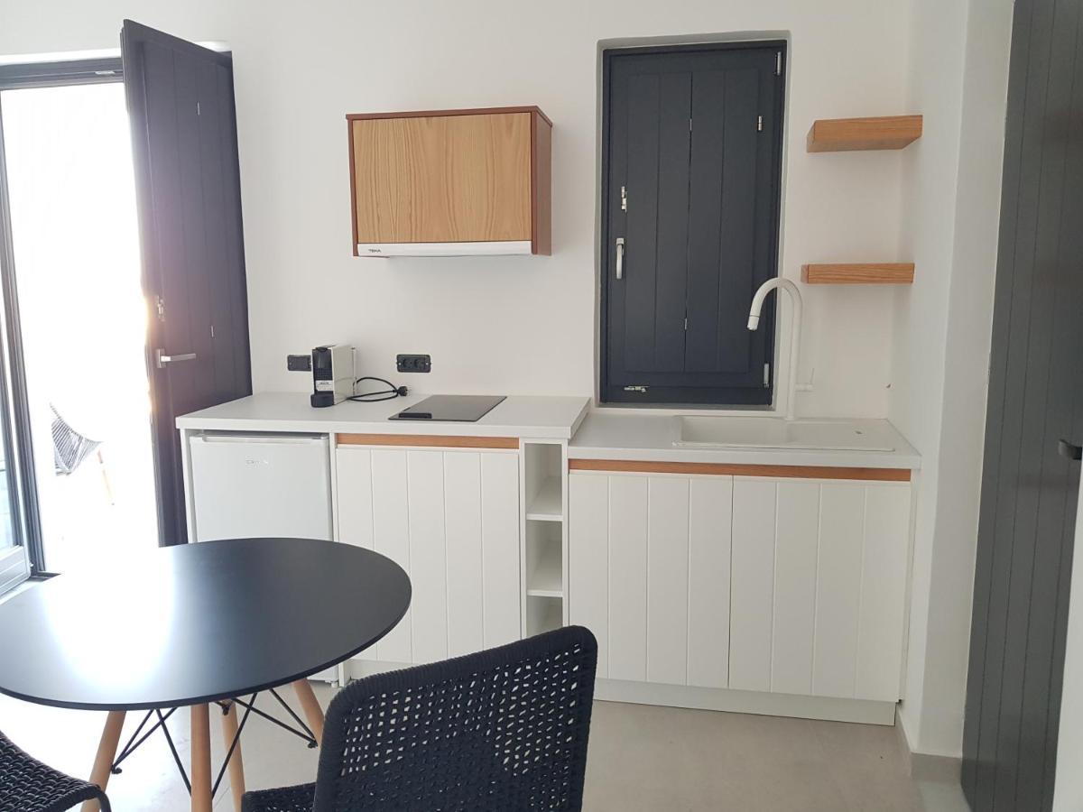 Mylithos Suites Monolithos  Bagian luar foto
