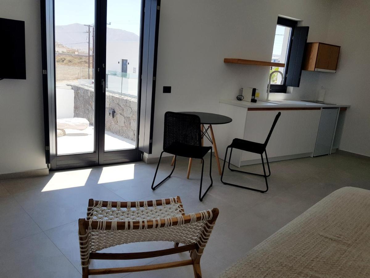 Mylithos Suites Monolithos  Bagian luar foto