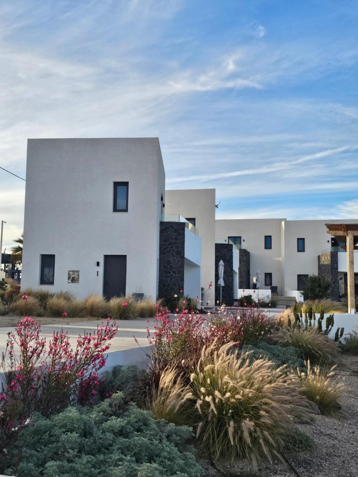 Mylithos Suites Monolithos  Bagian luar foto
